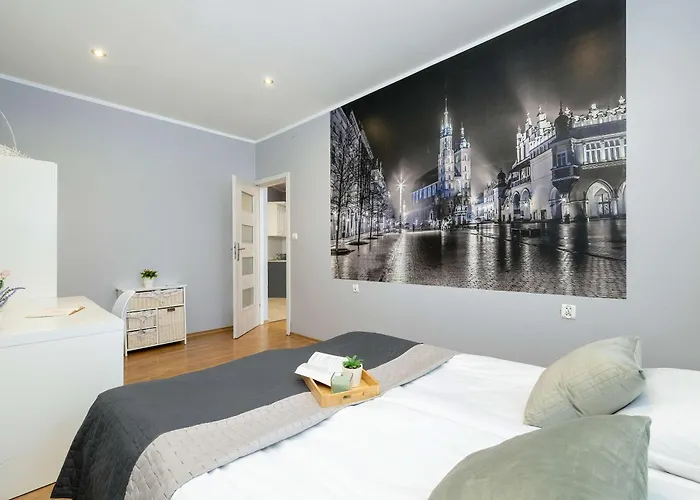 Апартаменты Bright Near Old Town And Wawel By Renters
