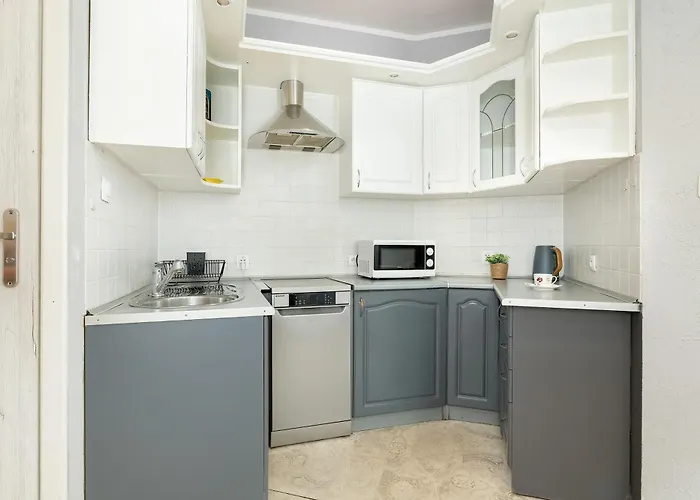 Апартаменты Bright Near Old Town And Wawel By Renters *