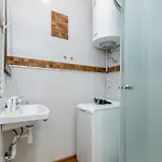 Bright Near Old Town And Wawel By Renters Apartment