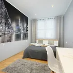 Bright Near Old Town And Wawel By Renters Cracovia